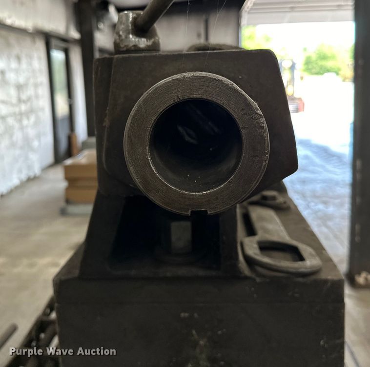 image for item EJ8838 1979 Edelstaal  SNA1000x3000 gap bed lathe 