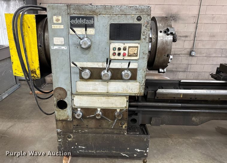 image for item EJ8838 1979 Edelstaal  SNA1000x3000 gap bed lathe 
