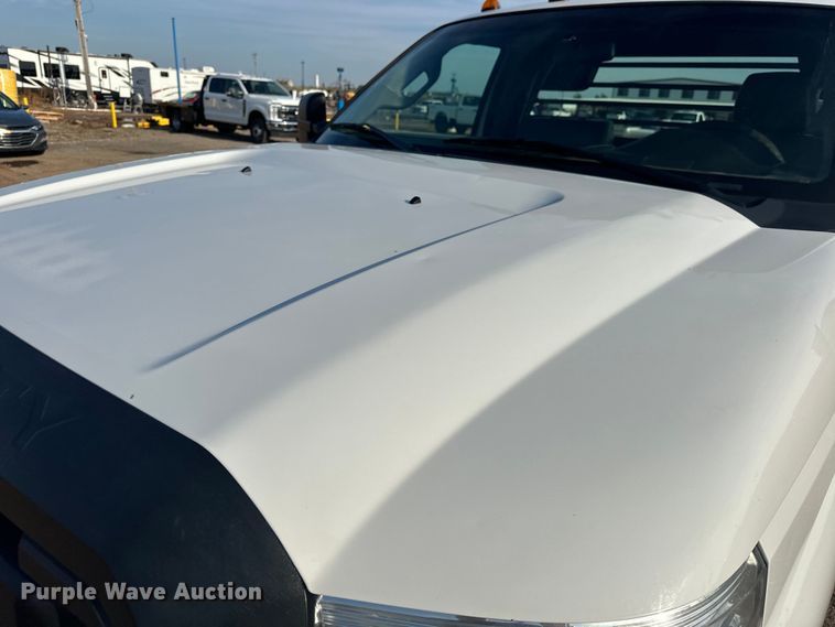 image for item EJ8843 2016 Ford F350 Super Duty flatbed pickup truck