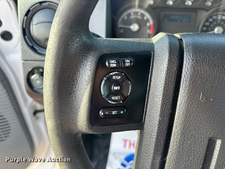 image for item EJ8843 2016 Ford F350 Super Duty flatbed pickup truck