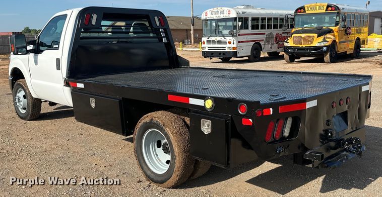 image for item EJ8845 2015 Ford F350 Super Duty flatbed pickup truck