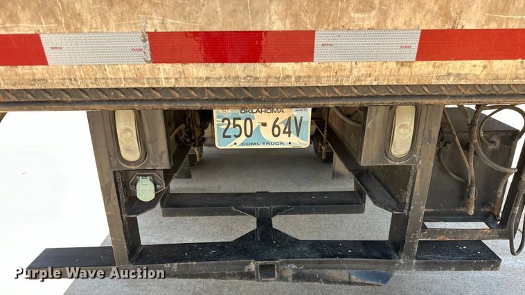 image for item EJ8855 2011 International  DuraStar 4400  box truck