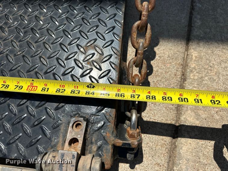 image for item EJ8855 2011 International  DuraStar 4400  box truck