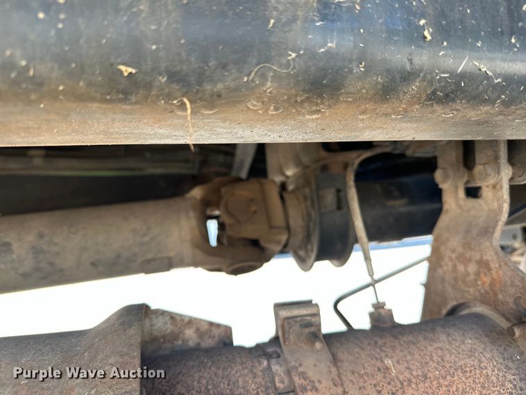 image for item EJ8855 2011 International  DuraStar 4400  box truck