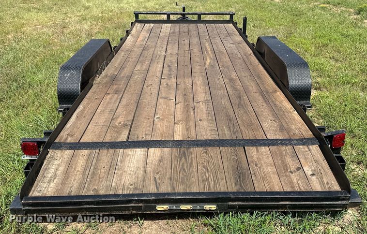 image for item EJ8866 2018 Tiger  8320T utility trailer