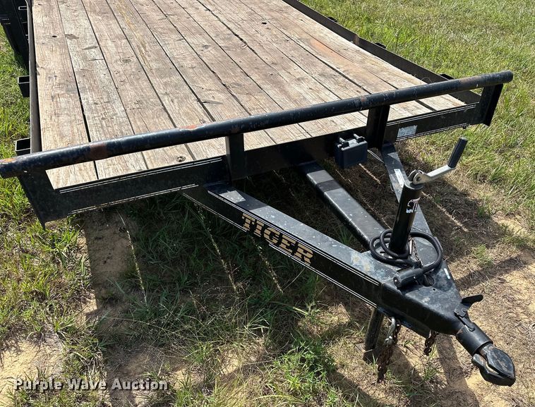 image for item EJ8866 2018 Tiger  8320T utility trailer