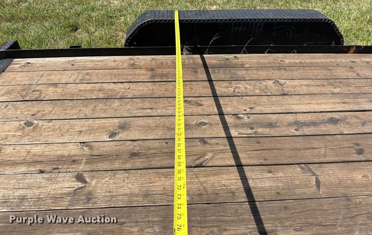 image for item EJ8866 2018 Tiger  8320T utility trailer