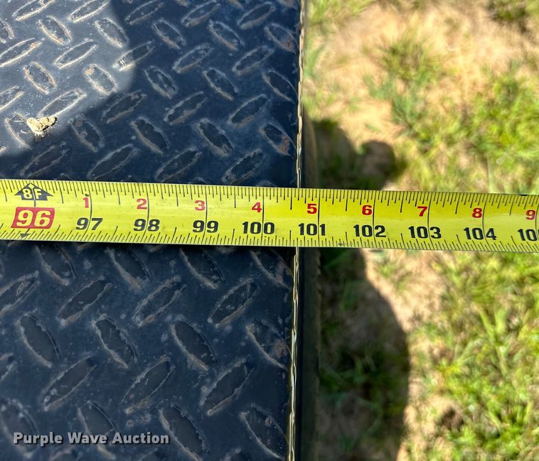 image for item EJ8866 2018 Tiger  8320T utility trailer