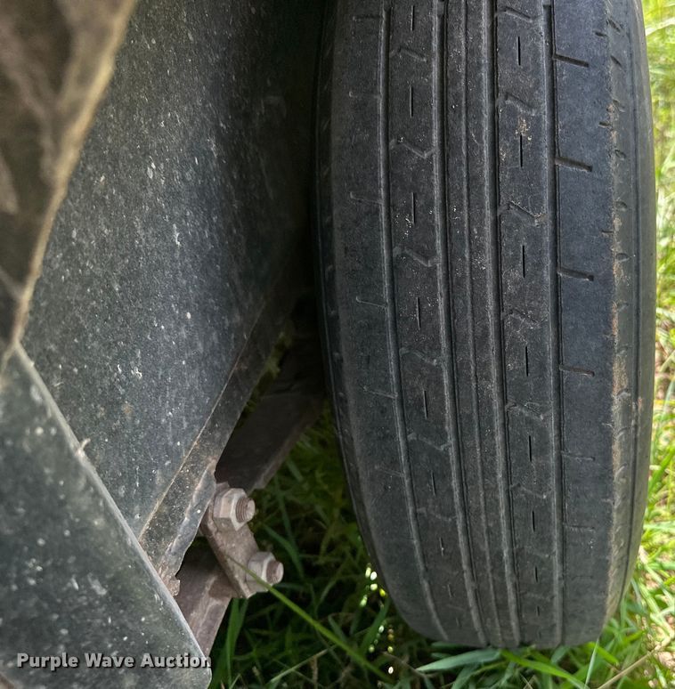 image for item EJ8866 2018 Tiger  8320T utility trailer