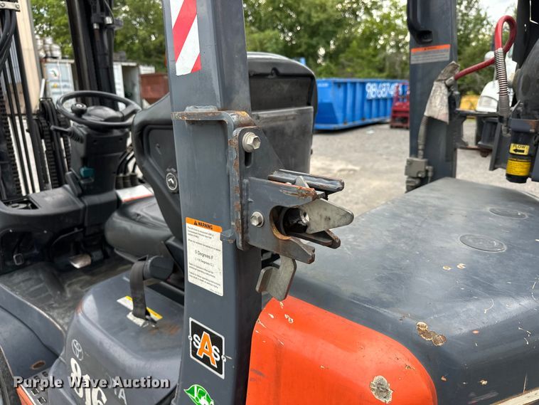 image for item EJ8867 2009 Toyota  8FGCU25 forklift