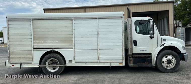 image for item EJ8868 2013 Freightliner  M2 delivery truck