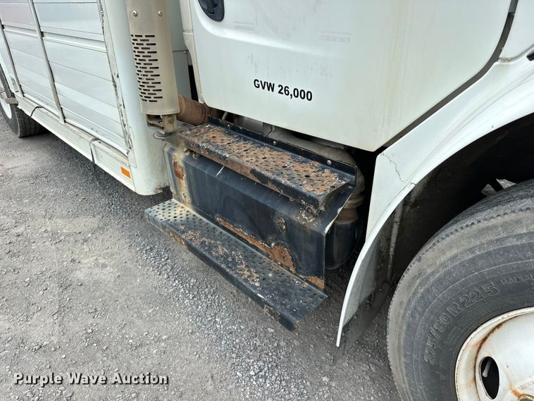 image for item EJ8868 2013 Freightliner  M2 delivery truck