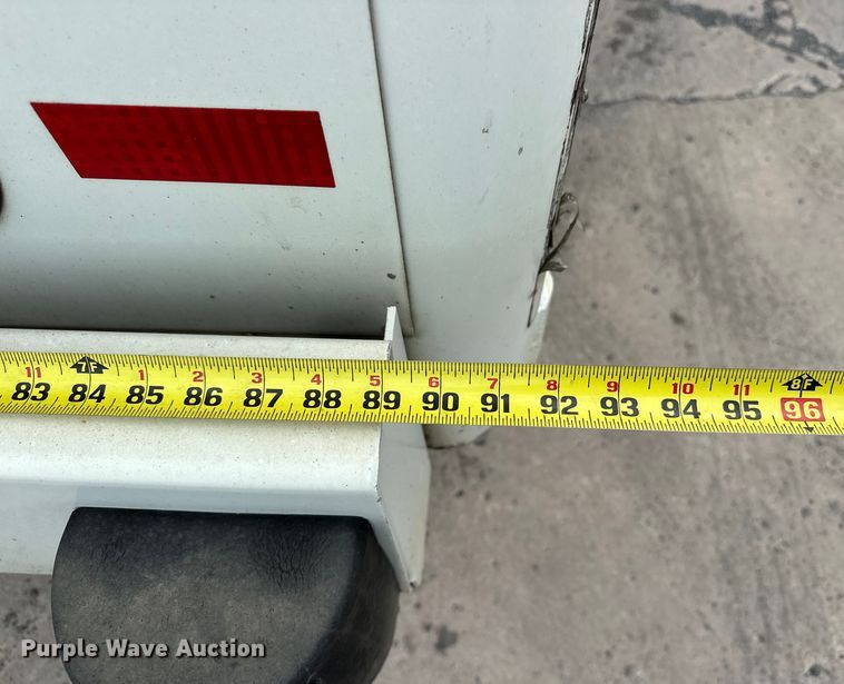 image for item EJ8868 2013 Freightliner  M2 delivery truck