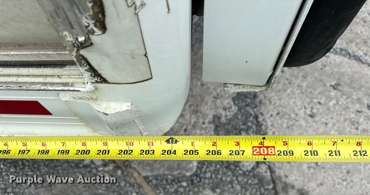 image for item EJ8868 2013 Freightliner  M2 delivery truck