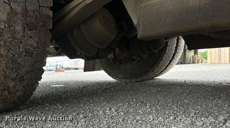 image for item EJ8868 2013 Freightliner  M2 delivery truck