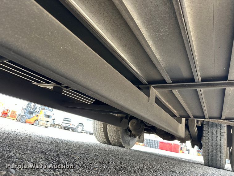 image for item EJ8868 2013 Freightliner  M2 delivery truck