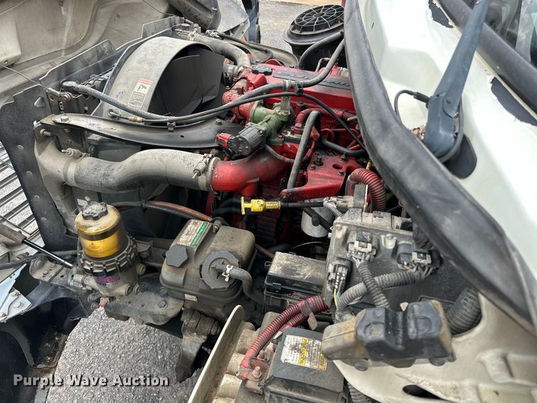 image for item EJ8868 2013 Freightliner  M2 delivery truck