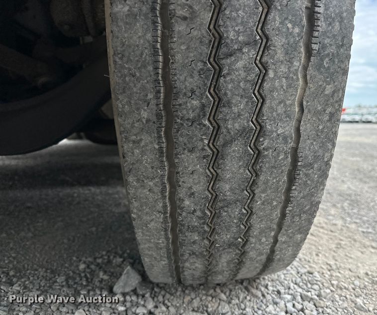 image for item EJ8868 2013 Freightliner  M2 delivery truck