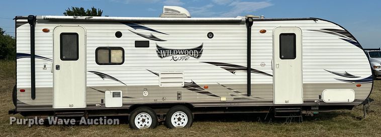 image for item EJ8905 2014 Wildwood   Forrest River X-Lite camper