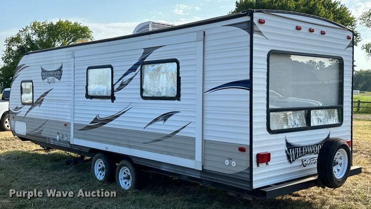 image for item EJ8905 2014 Wildwood   Forrest River X-Lite camper