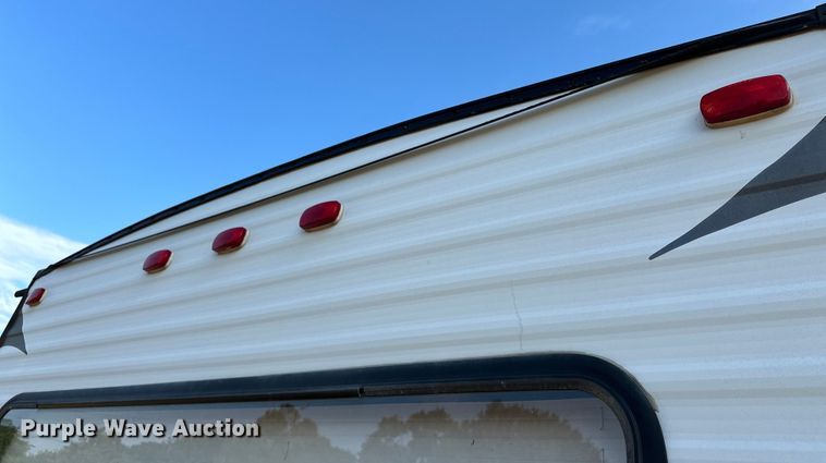 image for item EJ8905 2014 Wildwood   Forrest River X-Lite camper