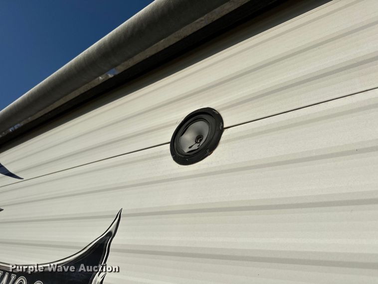 image for item EJ8905 2014 Wildwood   Forrest River X-Lite camper