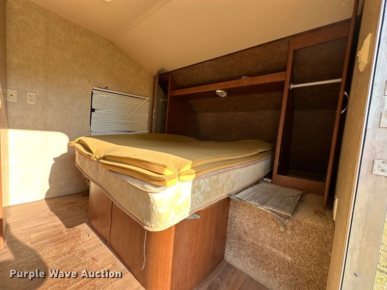 image for item EJ8905 2014 Wildwood   Forrest River X-Lite camper