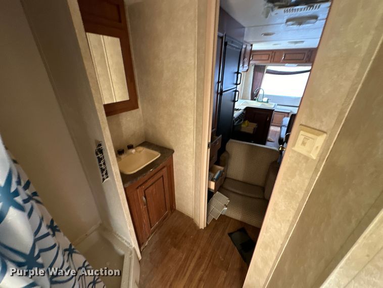 image for item EJ8905 2014 Wildwood   Forrest River X-Lite camper