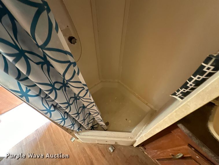 image for item EJ8905 2014 Wildwood   Forrest River X-Lite camper