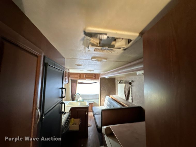 image for item EJ8905 2014 Wildwood   Forrest River X-Lite camper