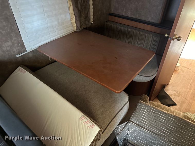 image for item EJ8905 2014 Wildwood   Forrest River X-Lite camper