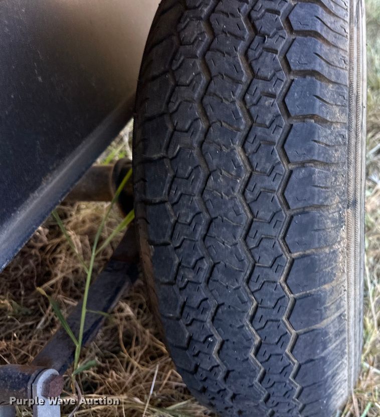 image for item EJ8905 2014 Wildwood   Forrest River X-Lite camper