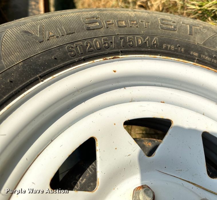 image for item EJ8905 2014 Wildwood   Forrest River X-Lite camper