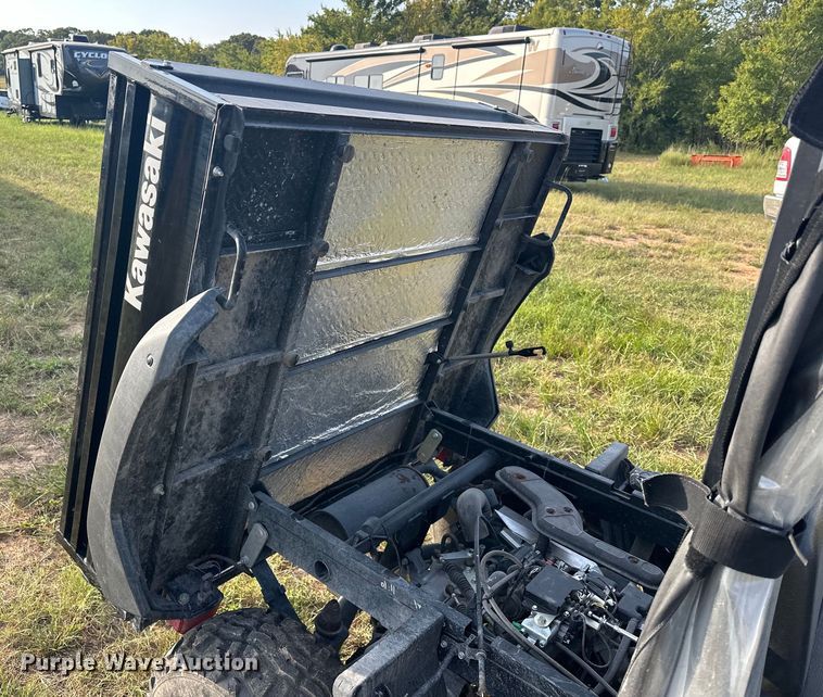 image for item EJ8907 2022 Kawasaki  Mule 4010 utility vehicle