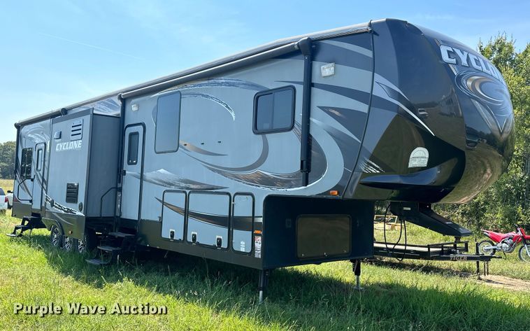 image for item EJ8911 2014 Heartland  4100 Cyclone  toy hauler camper