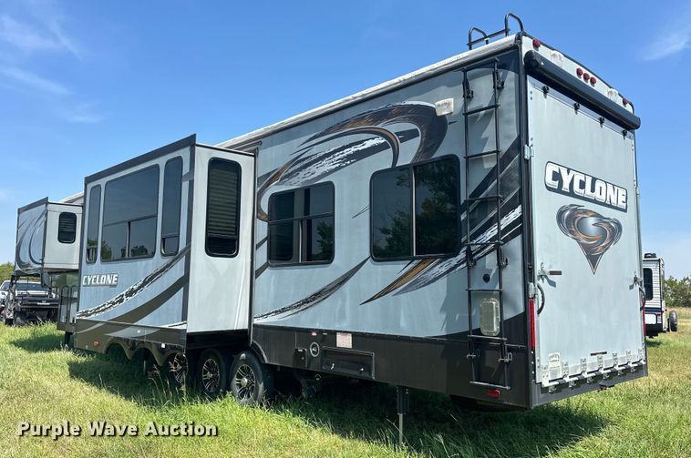 image for item EJ8911 2014 Heartland  4100 Cyclone  toy hauler camper