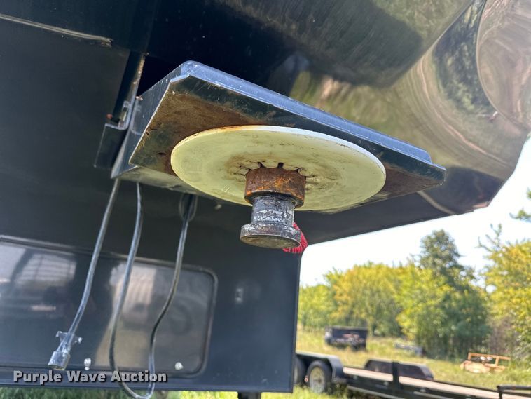 image for item EJ8911 2014 Heartland  4100 Cyclone  toy hauler camper