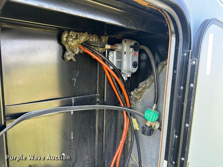 image for item EJ8911 2014 Heartland  4100 Cyclone  toy hauler camper