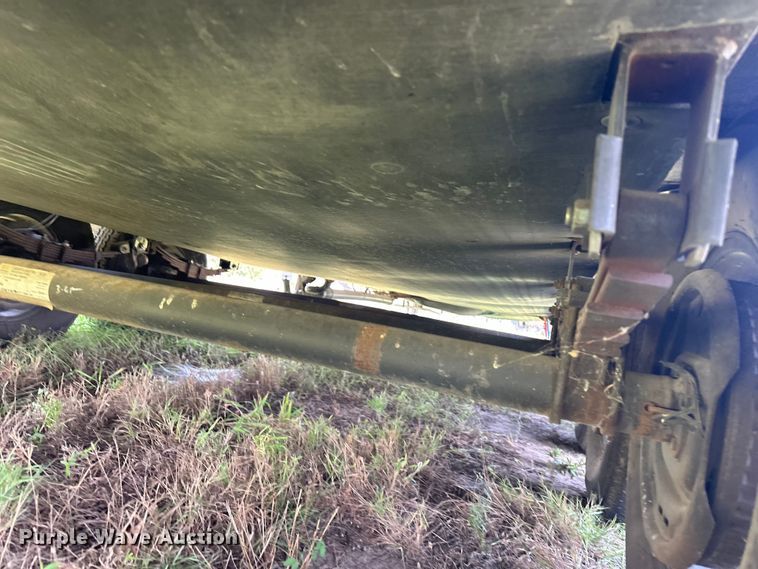 image for item EJ8911 2014 Heartland  4100 Cyclone  toy hauler camper