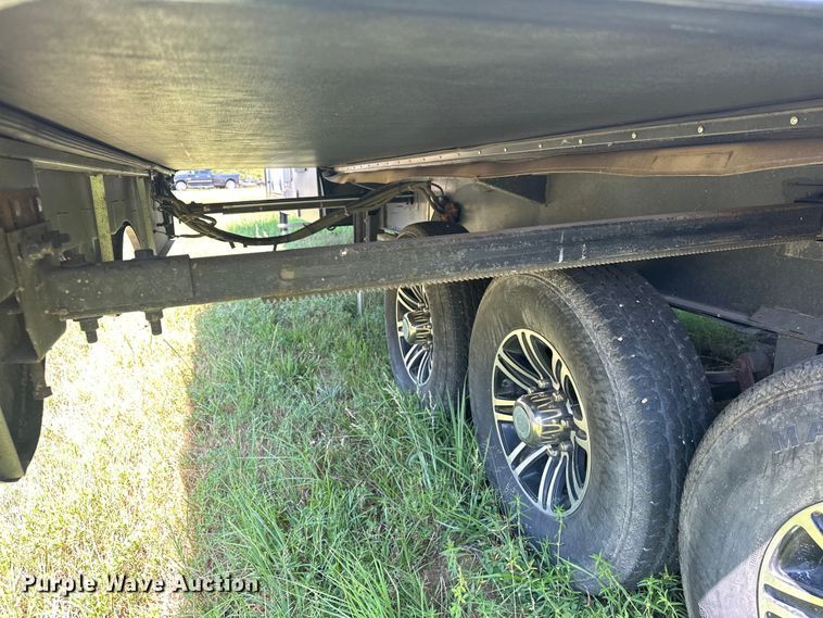 image for item EJ8911 2014 Heartland  4100 Cyclone  toy hauler camper