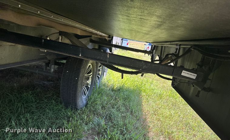 image for item EJ8911 2014 Heartland  4100 Cyclone  toy hauler camper