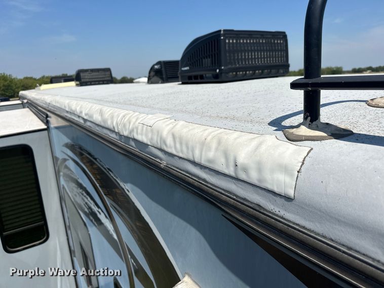 image for item EJ8911 2014 Heartland  4100 Cyclone  toy hauler camper