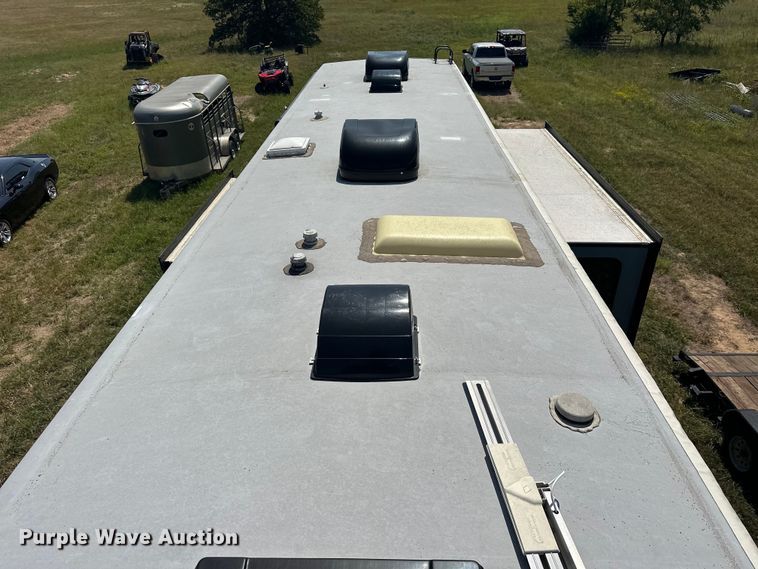 image for item EJ8911 2014 Heartland  4100 Cyclone  toy hauler camper