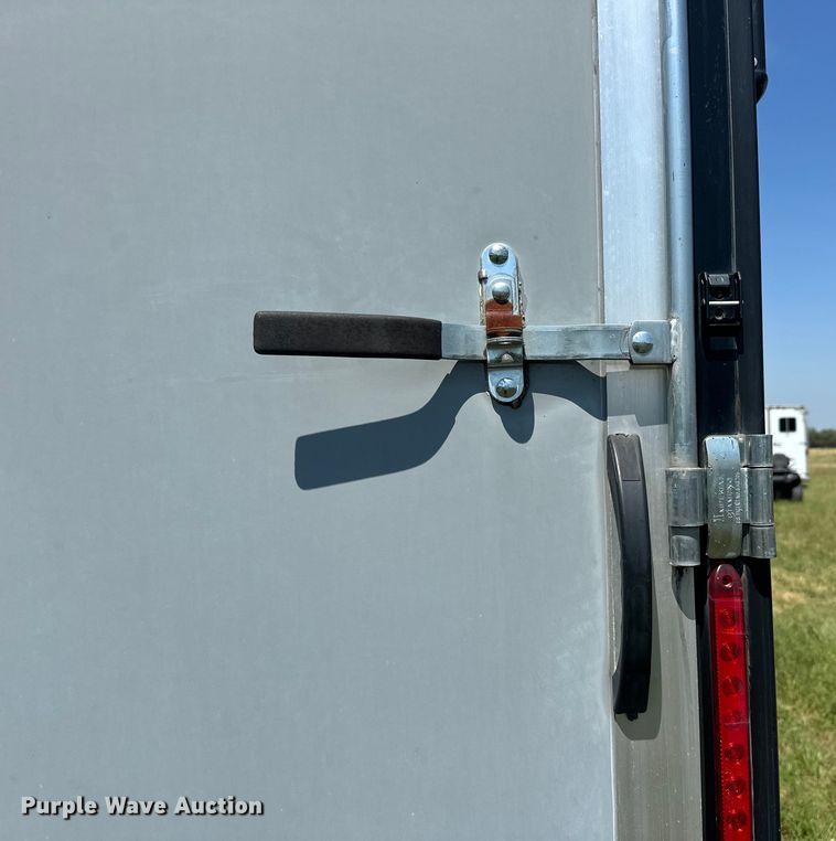 image for item EJ8911 2014 Heartland  4100 Cyclone  toy hauler camper