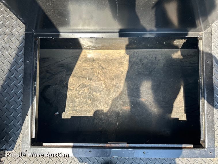 image for item EJ8911 2014 Heartland  4100 Cyclone  toy hauler camper