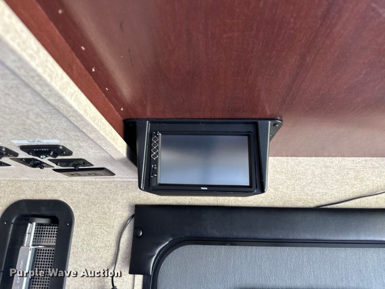 image for item EJ8911 2014 Heartland  4100 Cyclone  toy hauler camper