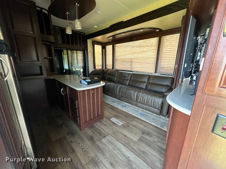 image for item EJ8911 2014 Heartland  4100 Cyclone  toy hauler camper