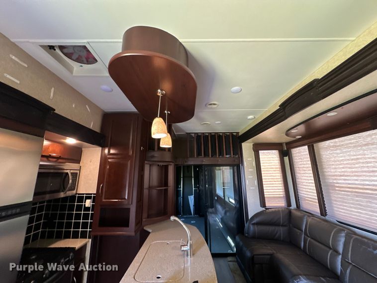 image for item EJ8911 2014 Heartland  4100 Cyclone  toy hauler camper