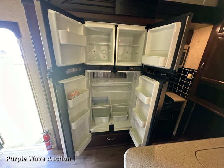 image for item EJ8911 2014 Heartland  4100 Cyclone  toy hauler camper