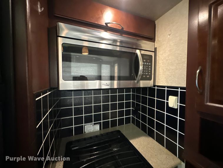 image for item EJ8911 2014 Heartland  4100 Cyclone  toy hauler camper